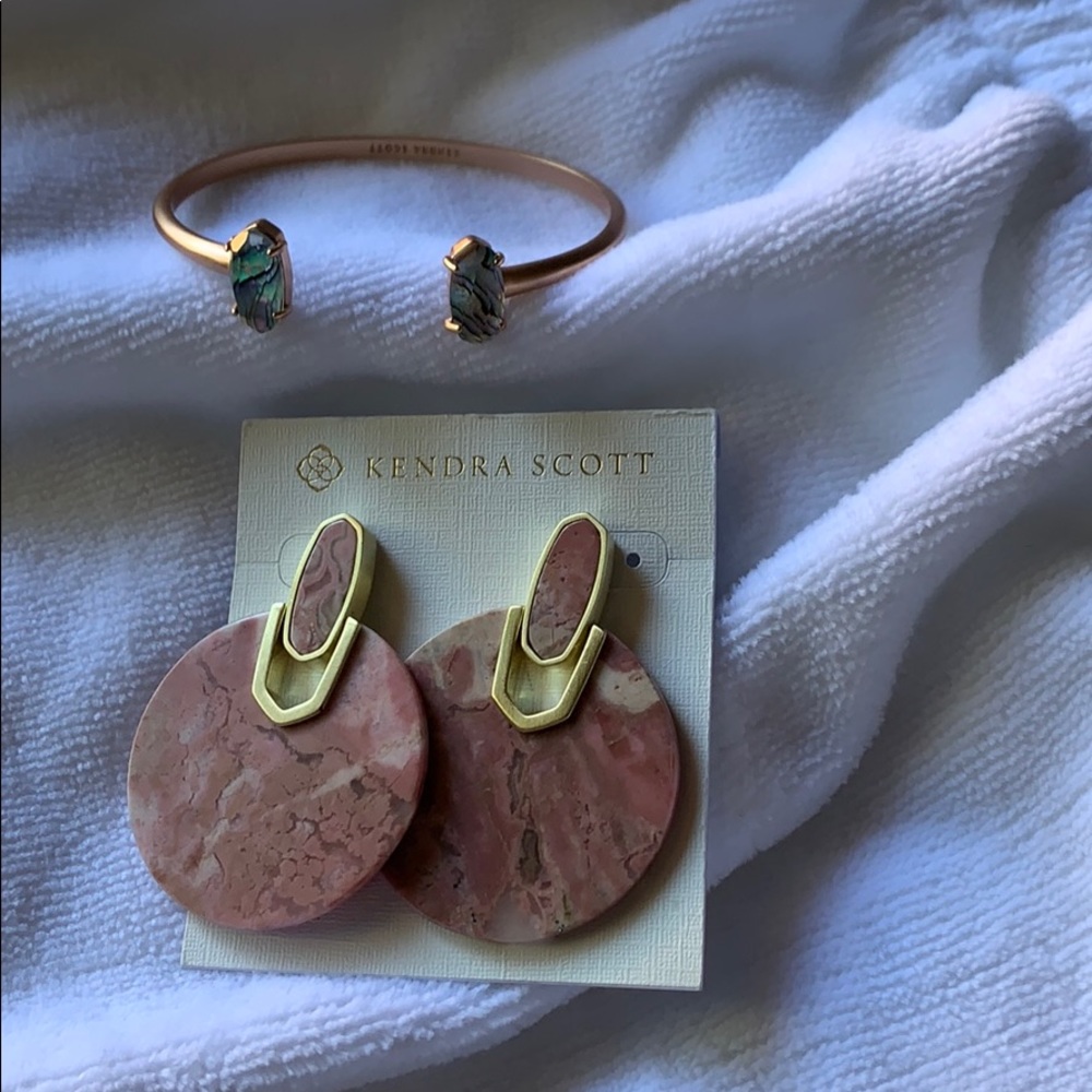 Kendra Scott jewelry